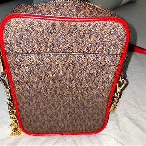 New without tags Michael Kors shoulder bag